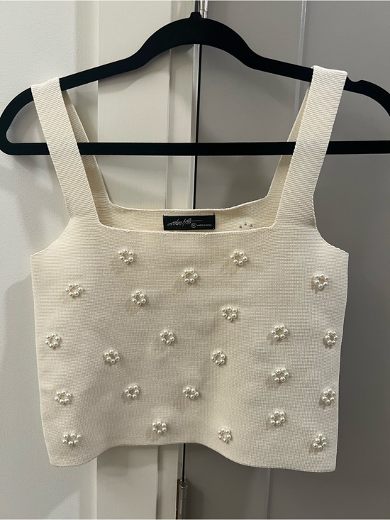 Source Unknown Tops - Ivory Pearl-Embellished Knit Crop Top